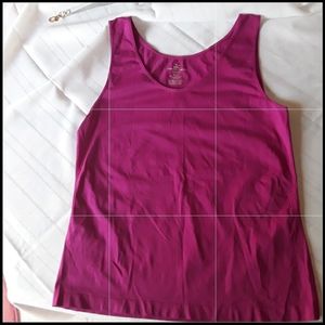 NWOT Jennifer Lauren Tank Size 2x/3x